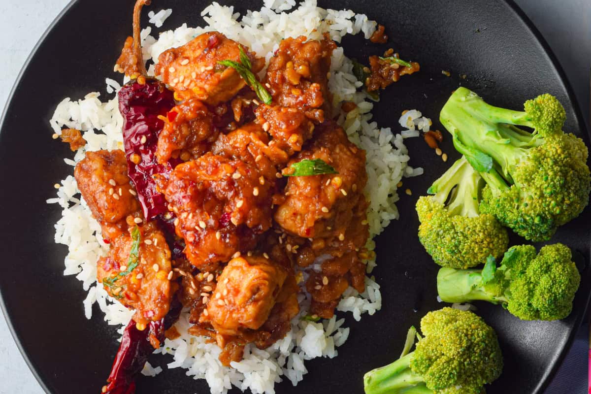 General Tso chicken served with garnishes
