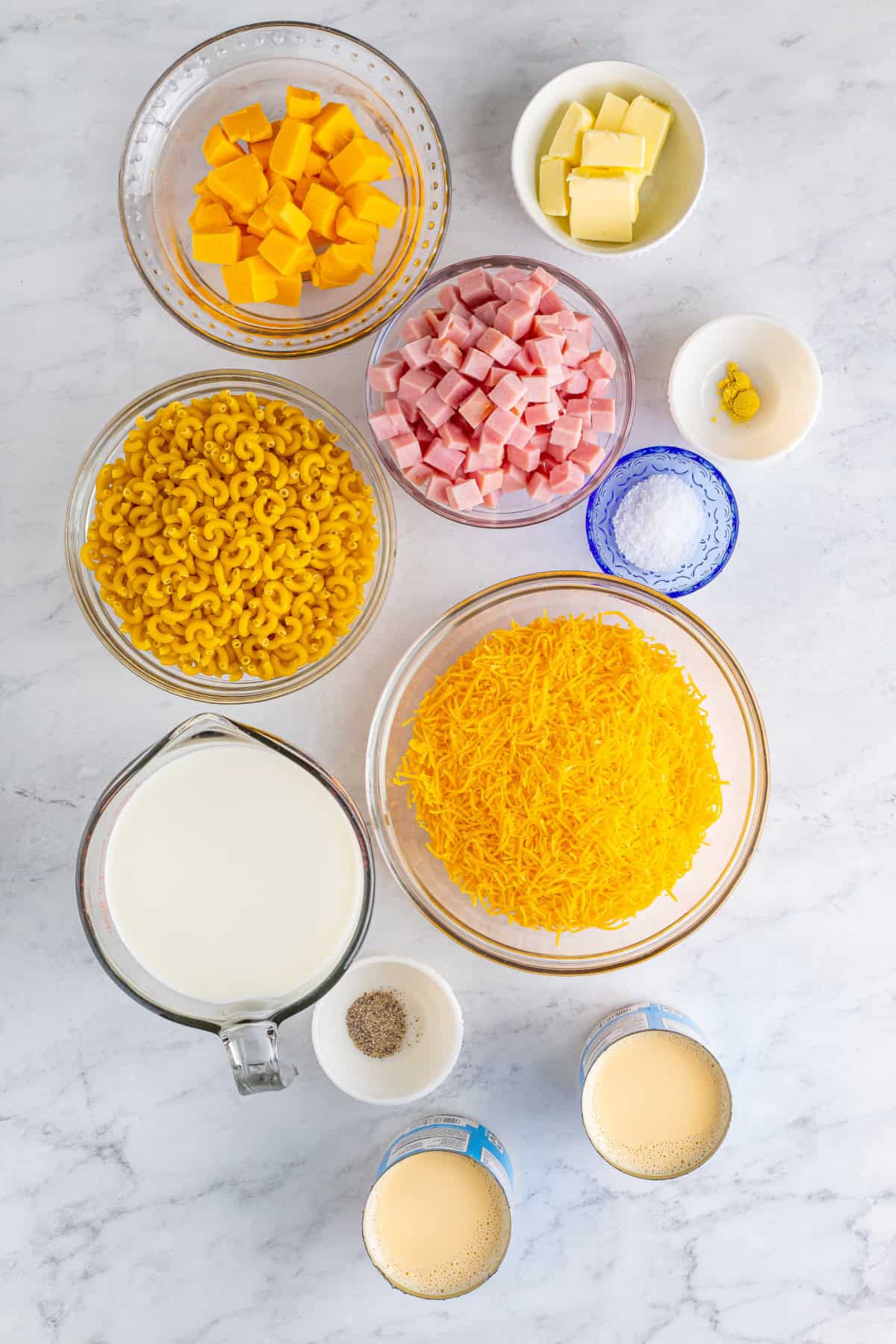 Ingredients for slow cooker ham mac and cheese.