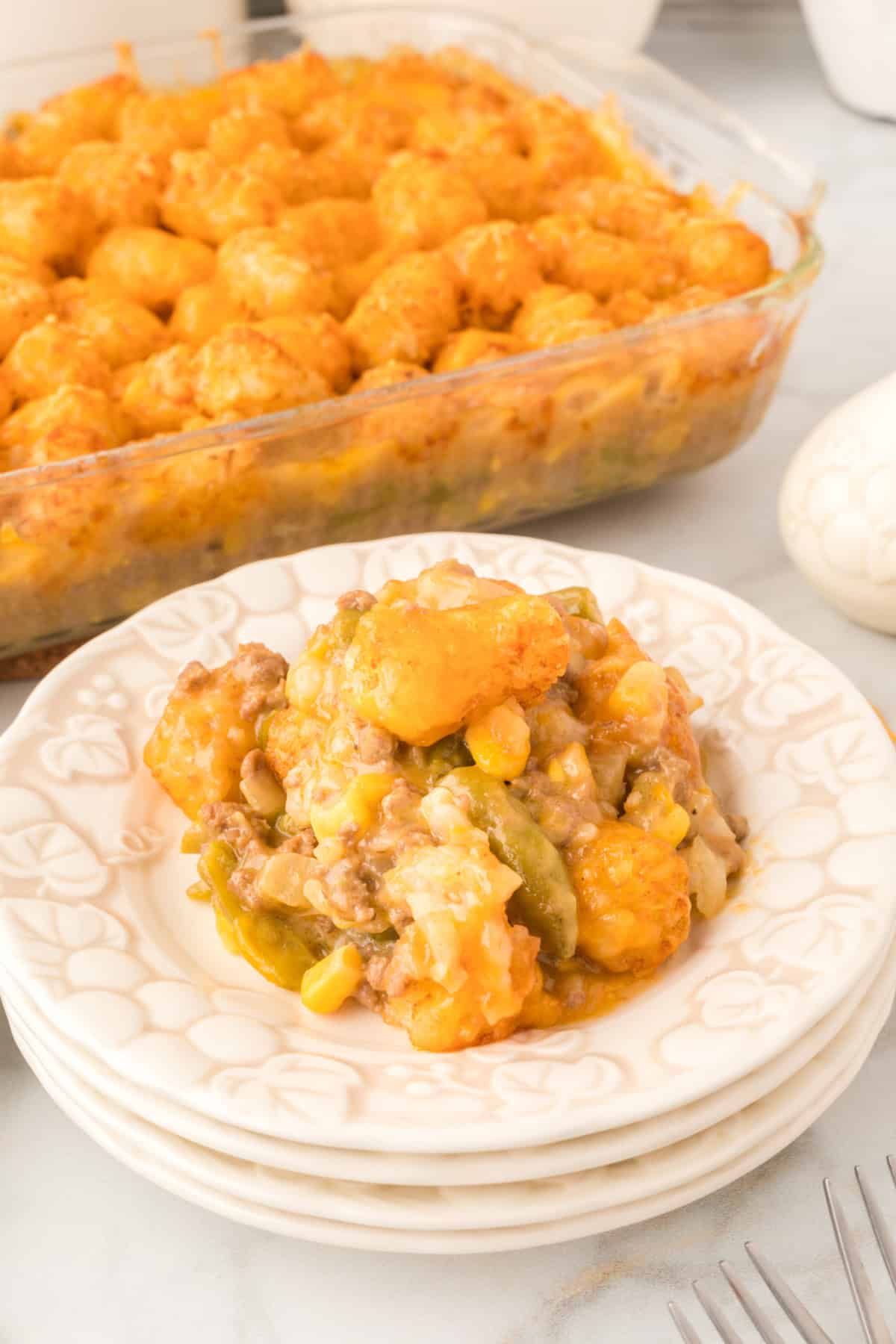 Cheesy tater tot casserole with ground beef and vegetables
